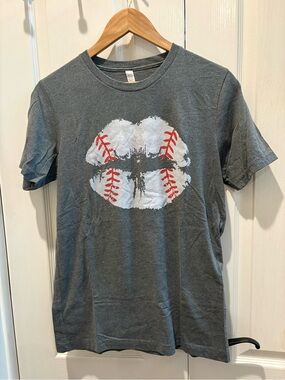 Women's Gray Baseball Lip Graphic Tee -  Soft Crew Short Sleeve